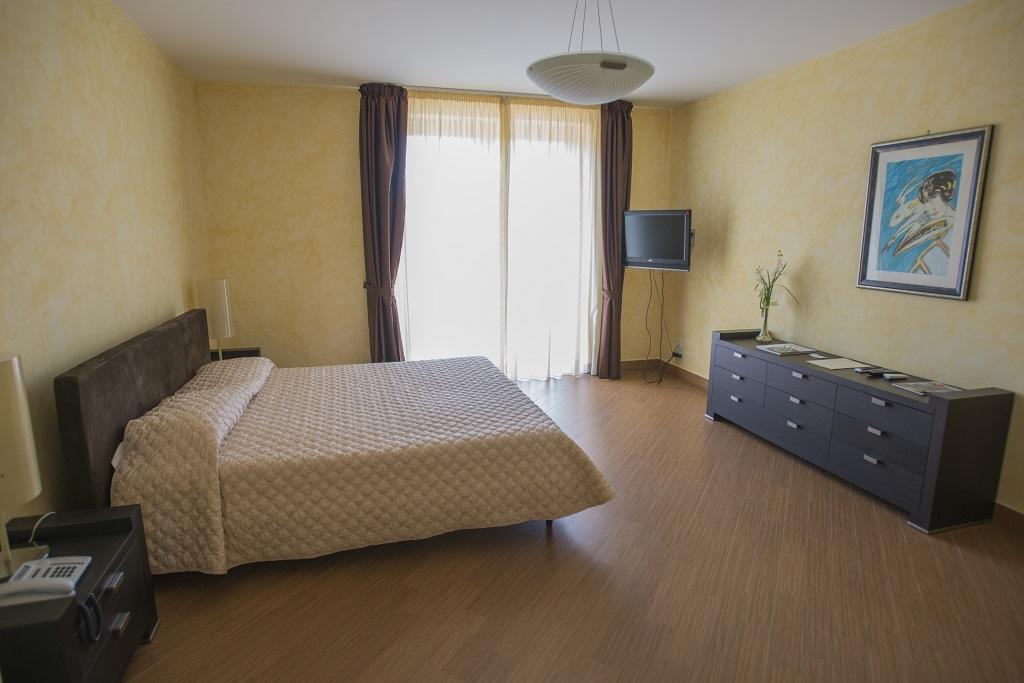 Radici Resort Mirabella Eclano Екстериор снимка